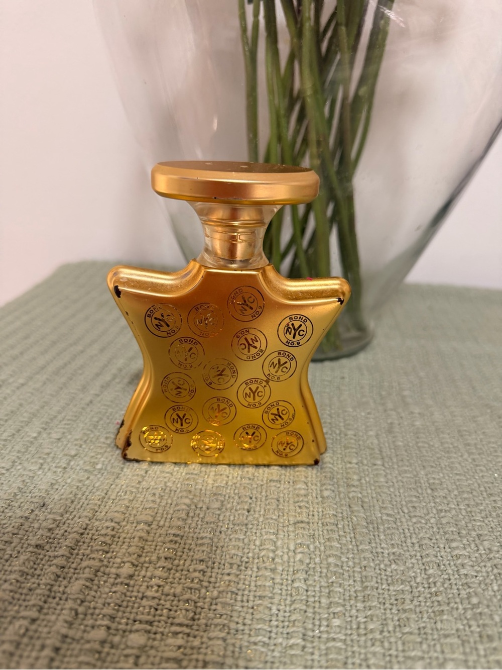 Bond No. 9 New York Metallic Gold Star Bottle Accent